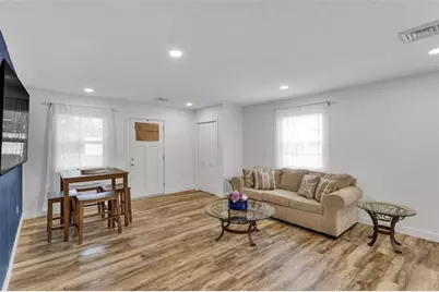 1100 8th Ave, New Brighton, PA 15066 - Photo 8