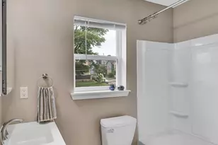 1100 8th Ave, New Brighton, PA 15066 - Photo 14