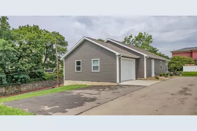 1100 8th Ave, New Brighton, PA 15066 - Photo 4