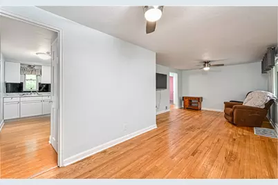 1337 Hamilton Rd, Pittsburgh, PA 15234 - Photo 4