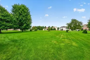 375 Violet Ct, Clinton Township, PA 16056 - Photo 42