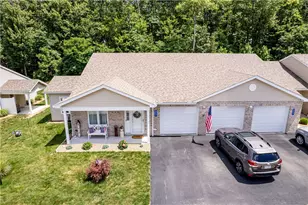 559 Sunview Cir, Derry Township, PA 15650 - Photo 10