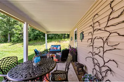 559 Sunview Cir, Derry Township, PA 15650 - Photo 8