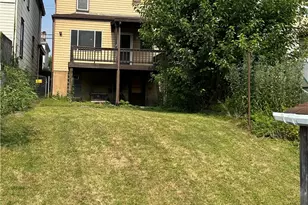 727 Vermont Ave, Glassport, PA 15045 - Photo 22