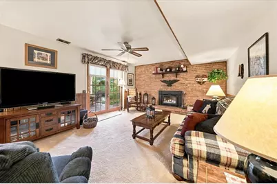 459 Troutwood Dr, Pittsburgh, PA 15237 - Photo 22
