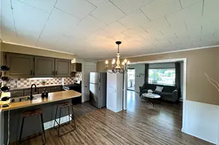 1028 Dewey Ave, New Castle, PA 16101 - Photo 20