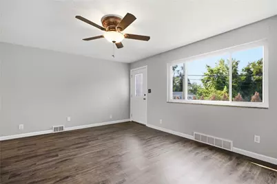1630 Old Brodhead Rd, Center Township, PA 15061 - Photo 6
