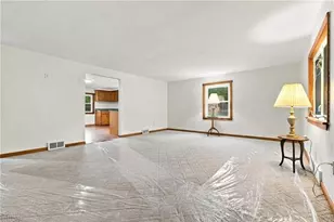 2219 Berger St, Shenango Township, PA 16101 - Photo 12