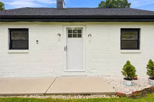 5036 Sherwood Rd, Bethel Park, PA 15102 - Photo 4
