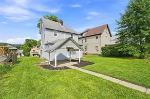 1522 Ridge Ave, Coraopolis, PA 15108 - Photo 32