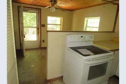 171 Mounts Rd, South Franklin, PA 15301 - Photo 10