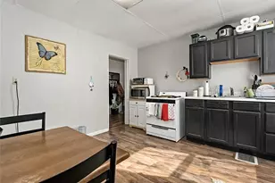 3101 Kennett Sq, Pittsburgh, PA 15213 - Photo 4