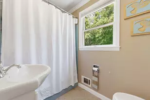 571 Flower Hill Ln, Pittsburgh, PA 15238 - Photo 12