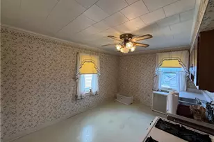 808 Meadow Ave, Charleroi Boro, PA 15022 - Photo 8