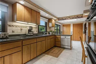 1107 Mohawk Rd, South Fayette, PA 15057 - Photo 4