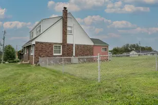 880 E Hill Dr, New Kensington, PA 15068 - Photo 30