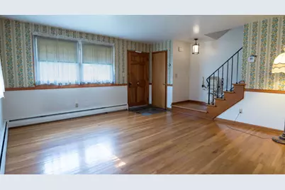 880 E Hill Drive, New Kensington, PA 15068 - Photo 8