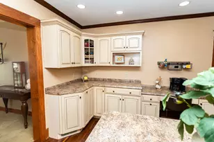 335 Derrick Ave, South Union Township, PA 15401 - Photo 16