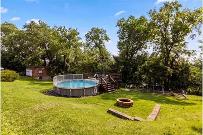 2402 Hillview Street, Pittsburgh, PA 15234 - Photo 26