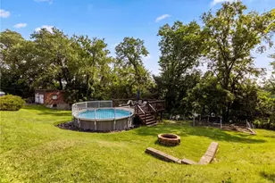 2402 Hillview St, Pittsburgh, PA 15234 - Photo 26