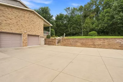 111 Paula Drive, Center Township, PA 15001 - Photo 4