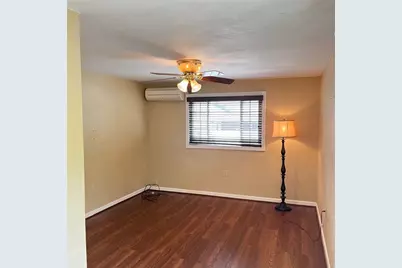 537 Haverhill Rd, Baldwin Twp, PA 15228 - Photo 18