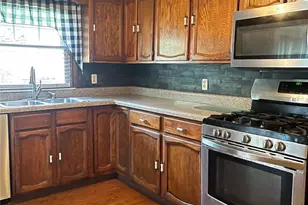 537 Haverhill Rd, Baldwin Twp, PA 15228 - Photo 12