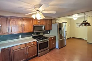537 Haverhill Rd, Baldwin Twp, PA 15228 - Photo 10
