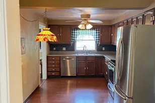 537 Haverhill Rd, Baldwin Twp, PA 15228 - Photo 14