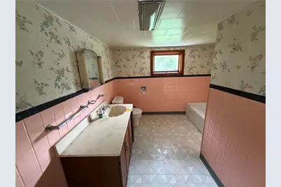 45 Vellesig Rd, Shelocta, PA 15774 - Photo 16