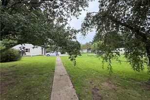 45 Vellesig Rd, Shelocta, PA 15774 - Photo 6