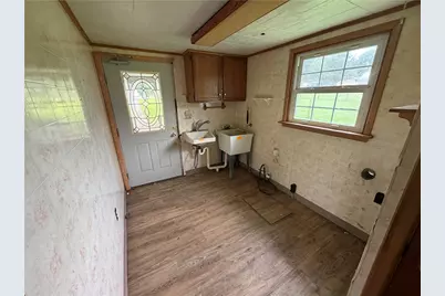 45 Vellesig Rd, Shelocta, PA 15774 - Photo 8