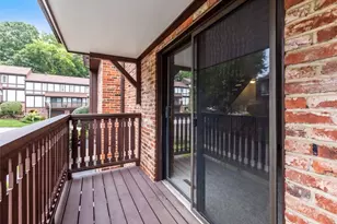 350 Woodbridge Dr, Ross Twp, PA 15237 - Photo 4
