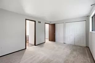 350 Woodbridge Dr, Ross Twp, PA 15237 - Photo 24