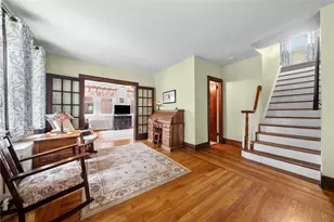 310 Morrison Dr, Pittsburgh, PA 15216 - Photo 6