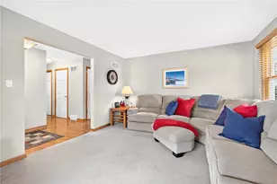 336 Shannon Cir, Daugherty Township, PA 15066 - Photo 12