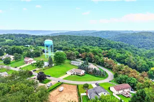 336 Shannon Cir, Daugherty Township, PA 15066 - Photo 4