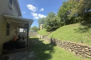 1875 5th Ave, Freedom, PA 15042 - Photo 20