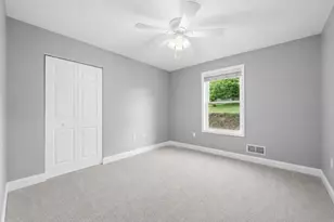 529 Weston Wy, Elliott, PA 15220 - Photo 22