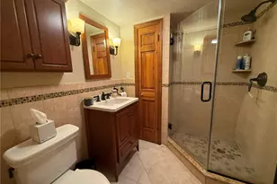33 Ashland Way, Allegheny Township, PA 15690 - Photo 14
