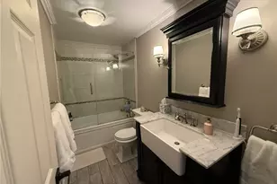 33 Ashland Way, Allegheny Township, PA 15690 - Photo 8
