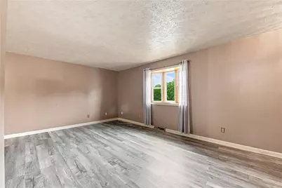 331 Clavale Dr, North Versailles, PA 15137 - Photo 4
