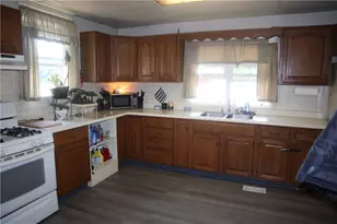 213 2nd Ave, Elco, PA 15434 - Photo 6