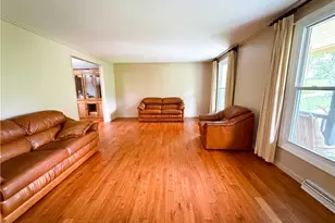 1220 Fox Run Cir, Pittsburgh, PA 15241 - Photo 10