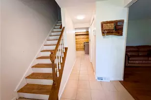 1220 Fox Run Cir, Pittsburgh, PA 15241 - Photo 6