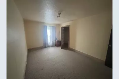 426 E Prospect Ave, Washington, PA 15301 - Photo 18