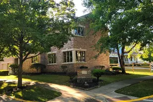 650 Washington Ave, Ellwood City, PA 16117 - Photo 1