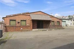 2417 E Carson St, Pittsburgh, PA 15203 - Photo 1