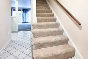 454 Country View Ct, Pittsburgh, PA 15205 - Photo 2