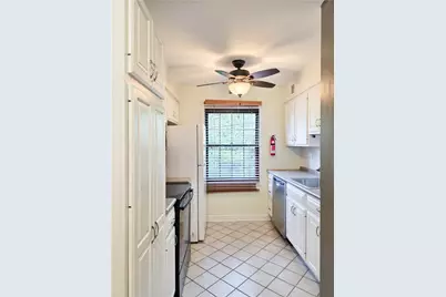 454 Country View Ct, Pittsburgh, PA 15205 - Photo 8